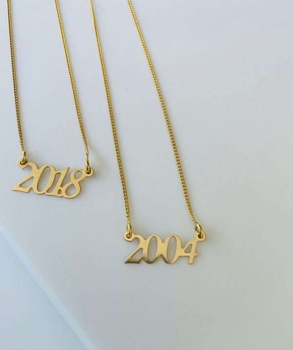 year necklace  / yellow gold plating